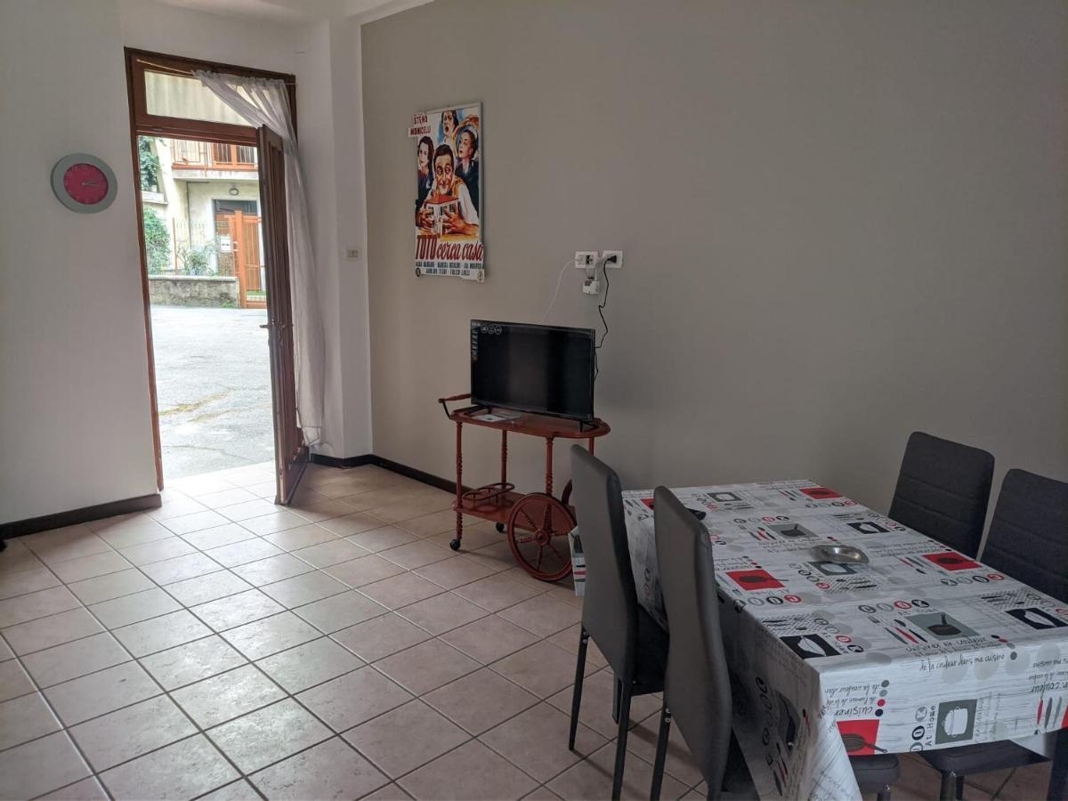 Vintage Room Agrate Brianza Exterior foto