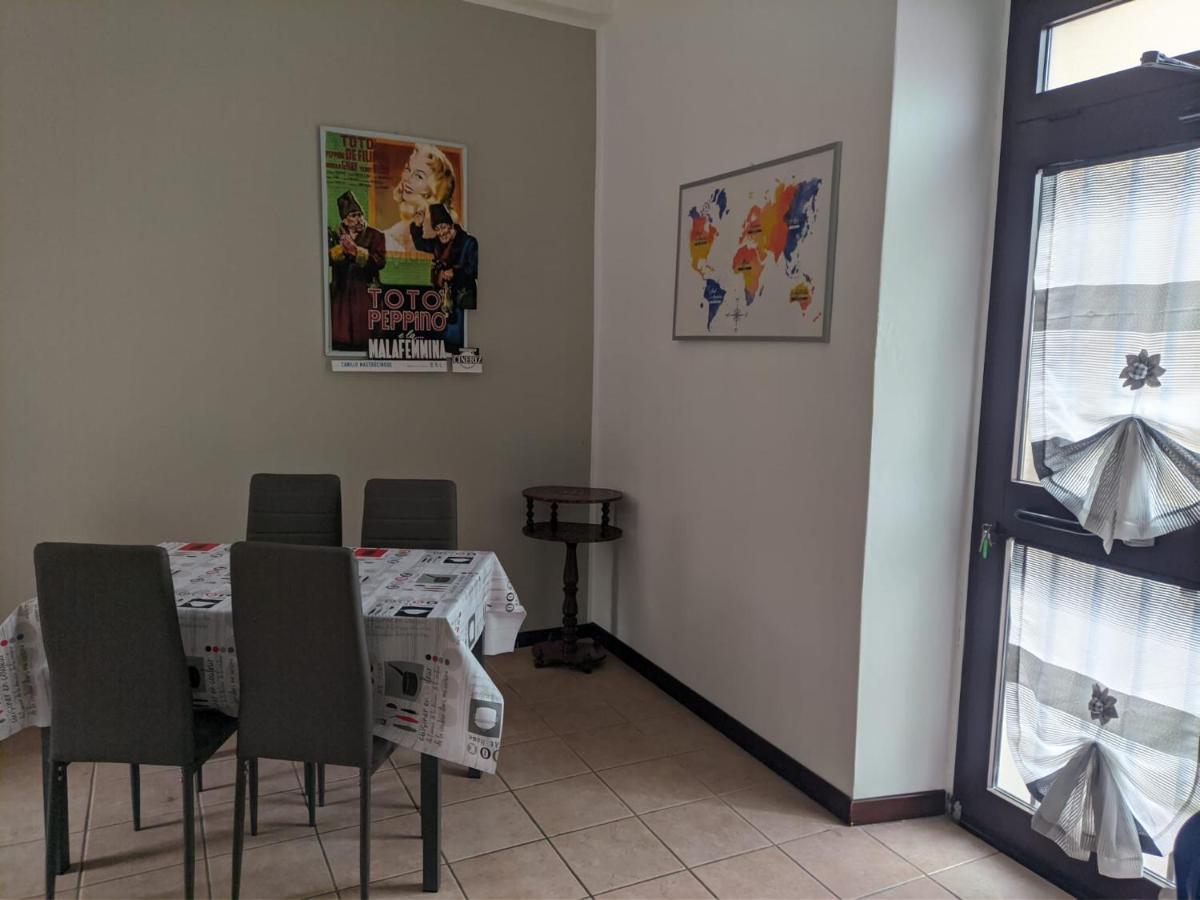 Vintage Room Agrate Brianza Exterior foto