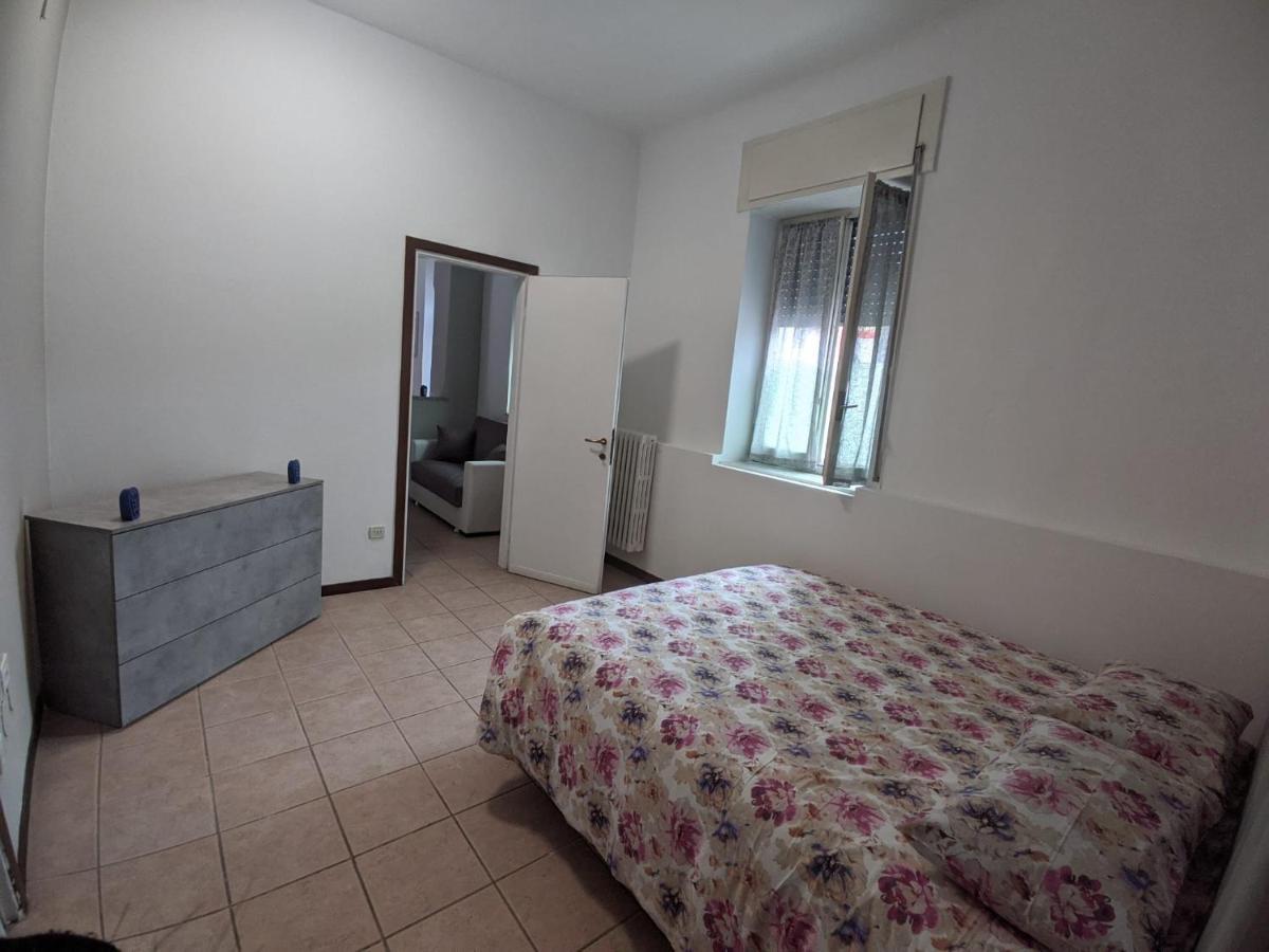 Vintage Room Agrate Brianza Exterior foto