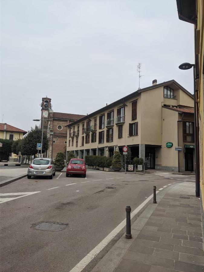 Vintage Room Agrate Brianza Exterior foto
